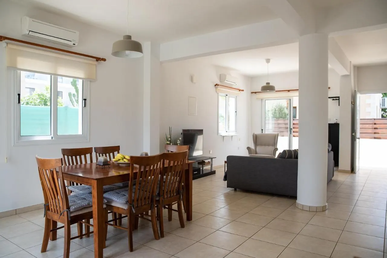Konnos Villa Ekaterina Protaras