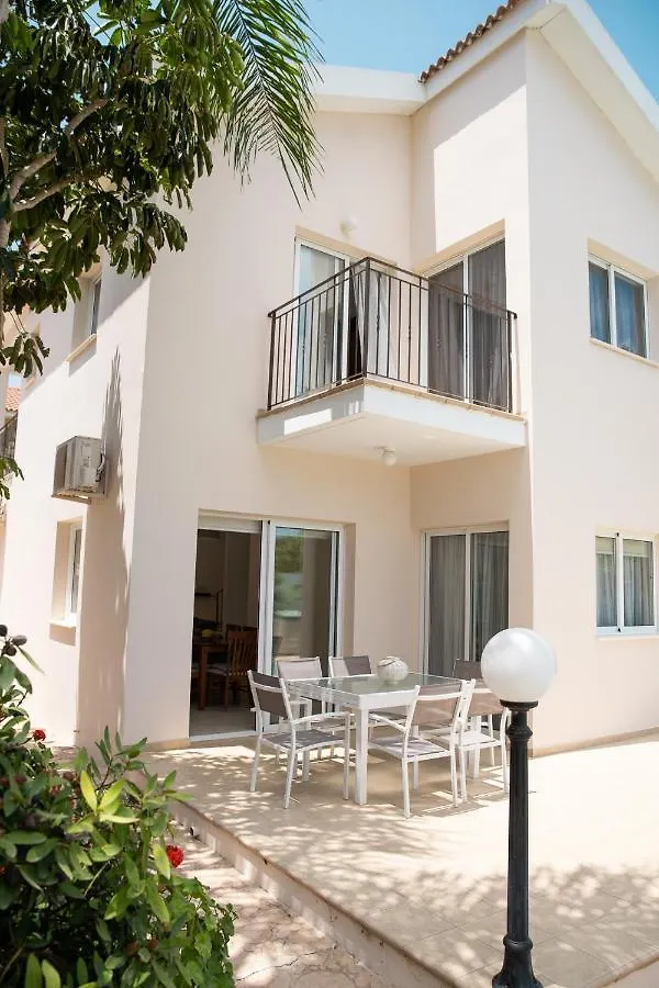 Konnos Villa Ekaterina Πρωταράς