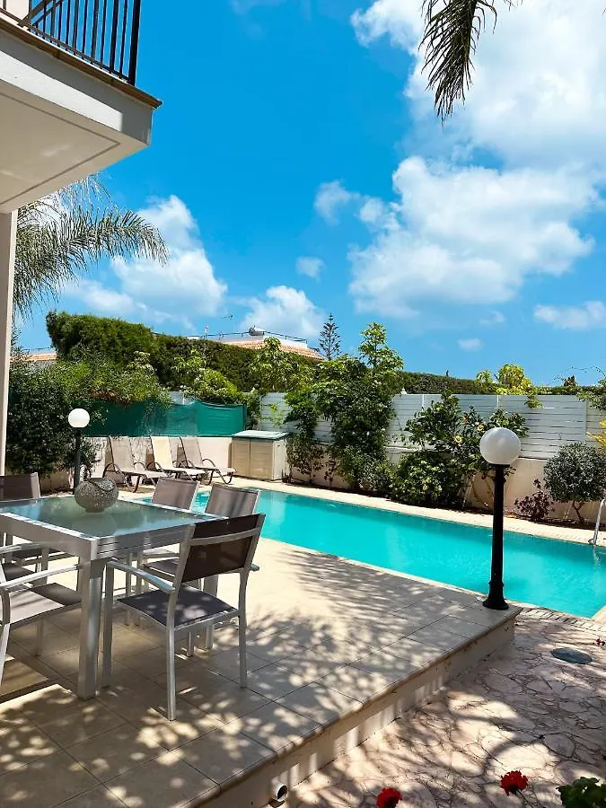 Konnos Villa Ekaterina Πρωταράς Κύπρος